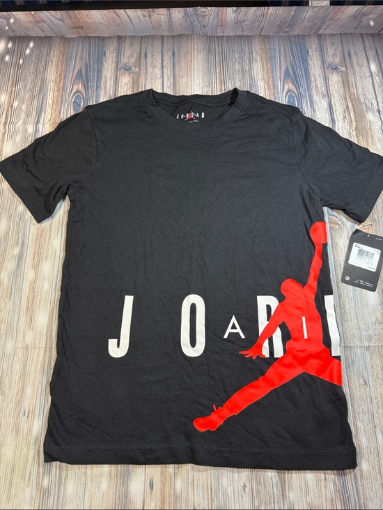 Jordan Other - Jordan Black Short Sleeve T-Shirt with Red Jumpman Graphic
